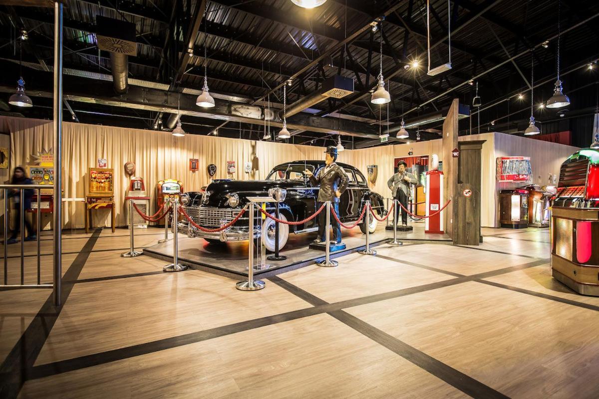 Jukebox Hotel Зноймо Экстерьер фото